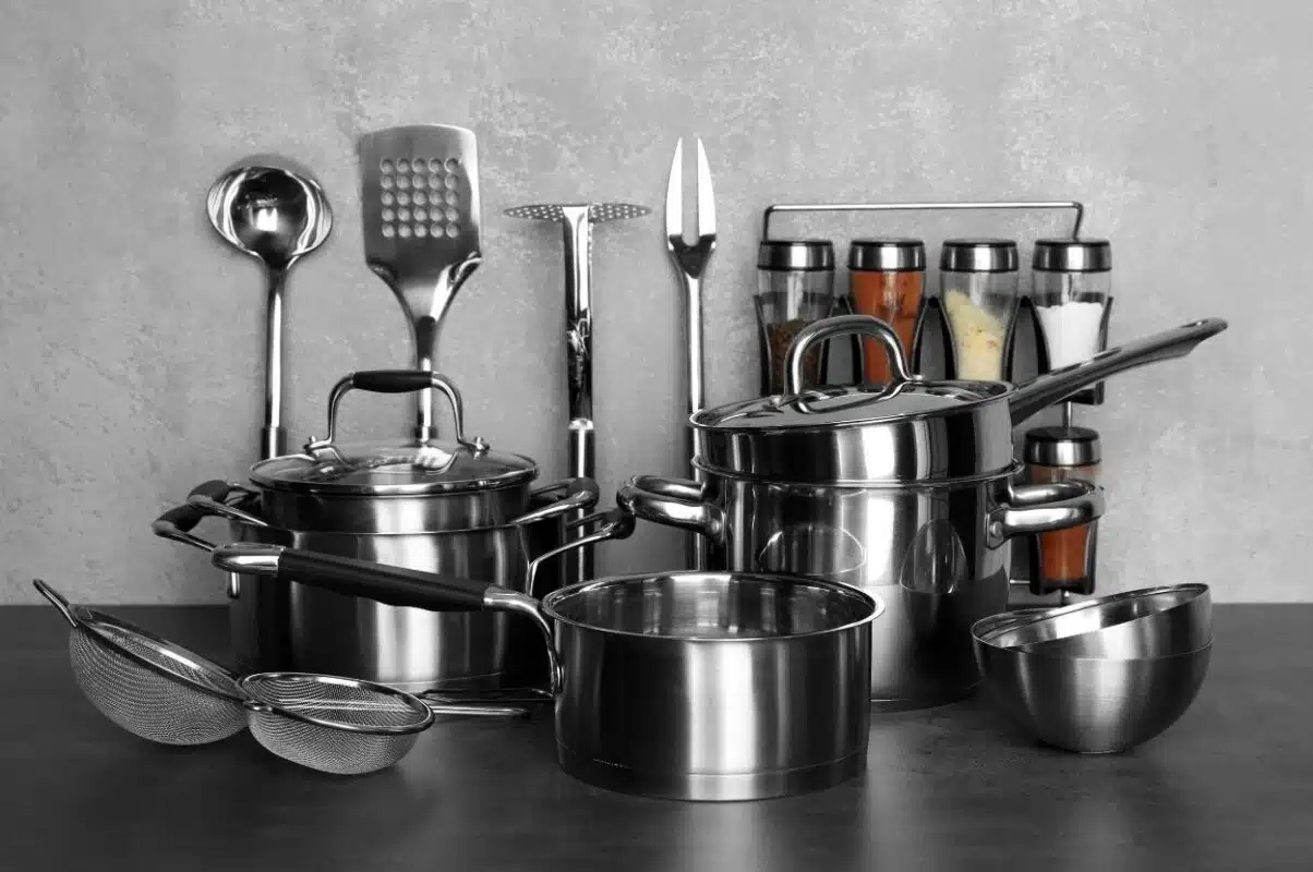 Ustensile de cuisine inox pour tout cuisiner